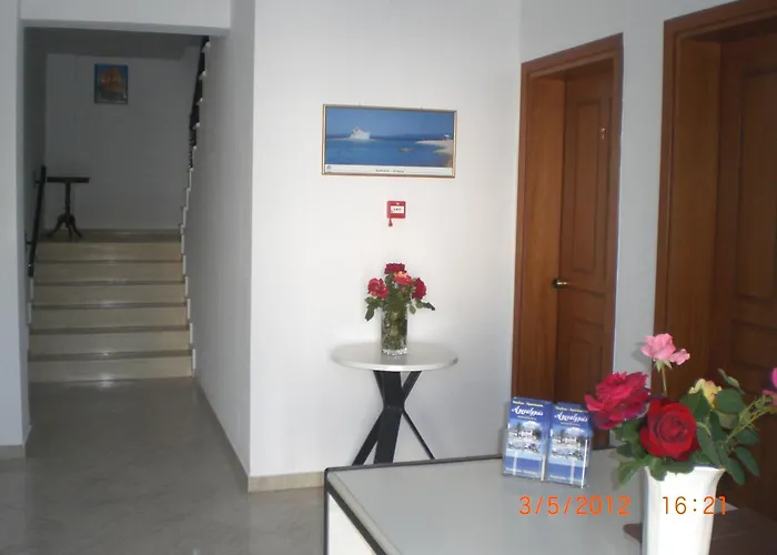 Apocalypsis Studios-Apartments