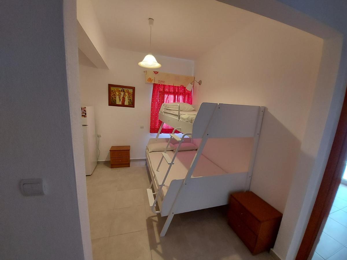 Apartment Apocalypsis Studios-apartments