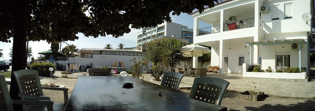 Apocalypsis Studios-apartments *